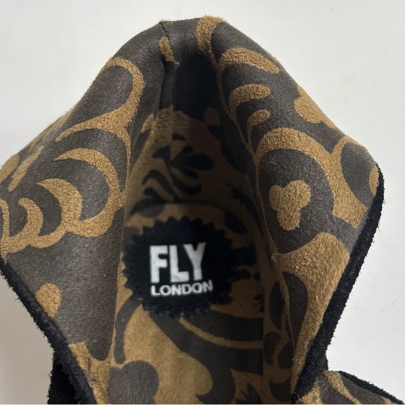 Fly London Yama Suede Wedge Ankle Boots Black Size EU 39 US 8-8.5 - Picture 4 of 16